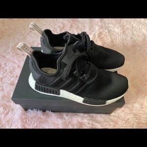 Adidas NMD R1 Women’s Black Sneaker